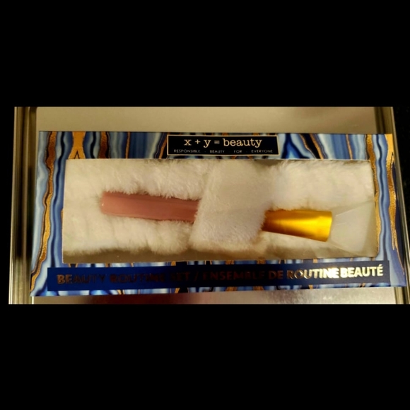 🆕️BEAUTY ROUTINE SET 🆕️ ♥️ - Picture 3 of 3